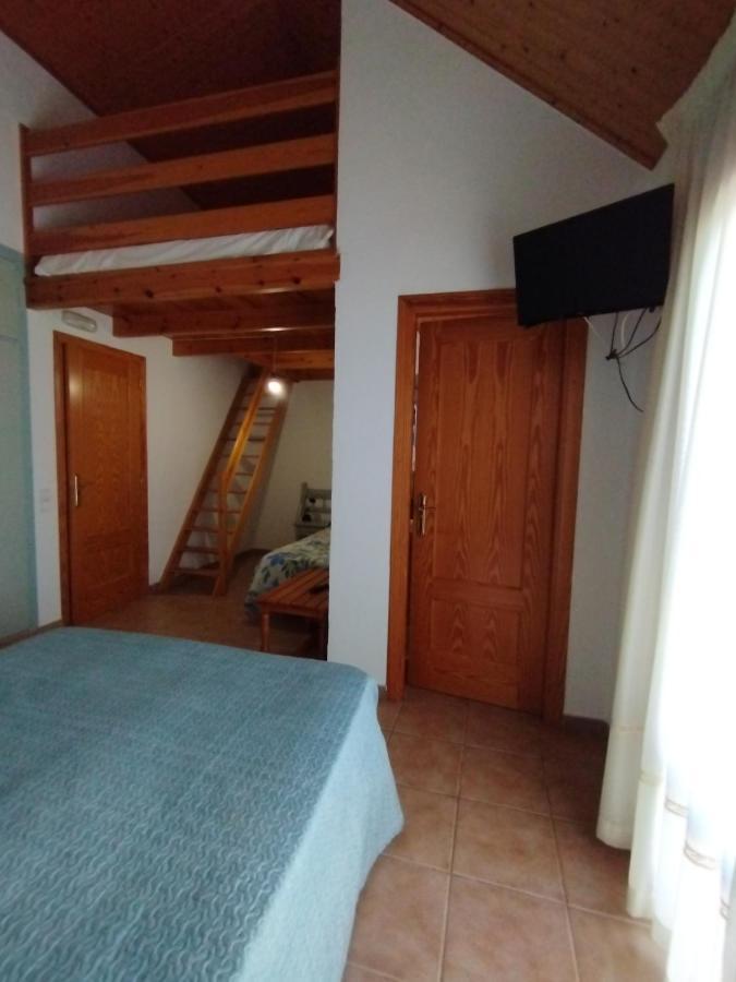 Hostal Restaurant Paca Ріумар Екстер'єр фото